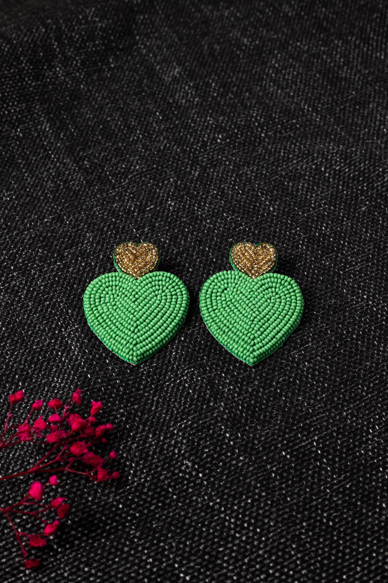 GREEN LOVE EARRING