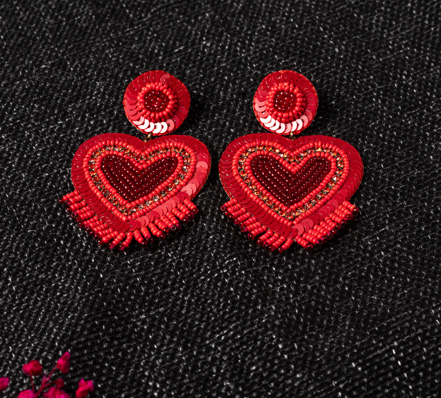 RED CHAOS HEART EARRING