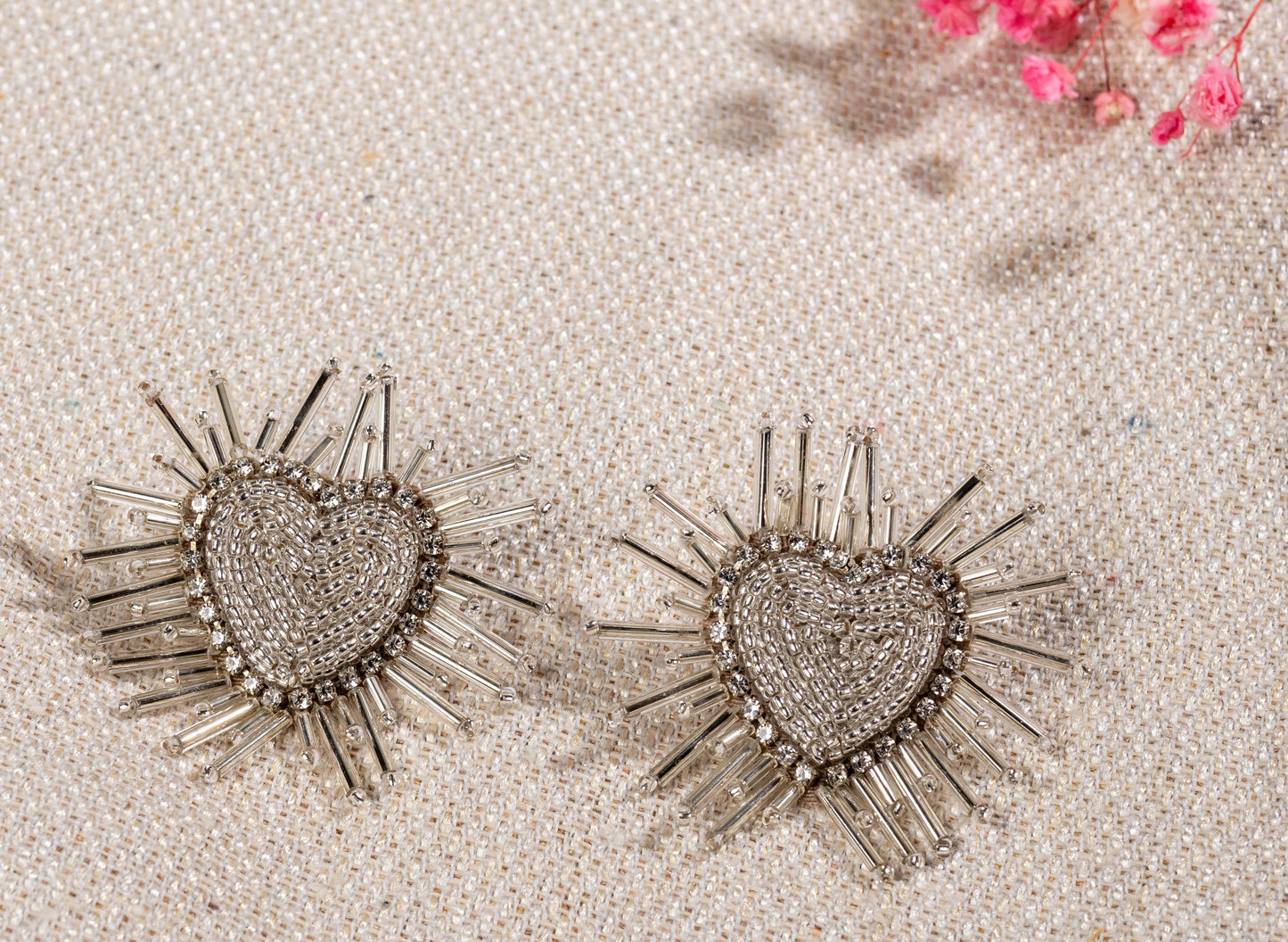 SILVER SPARKLE STUD EARRING