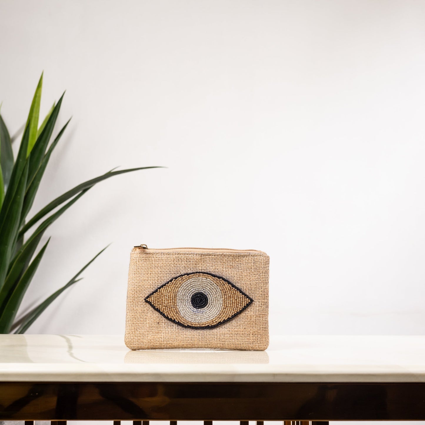 BEIGE EYE FLAT BAG POUCH