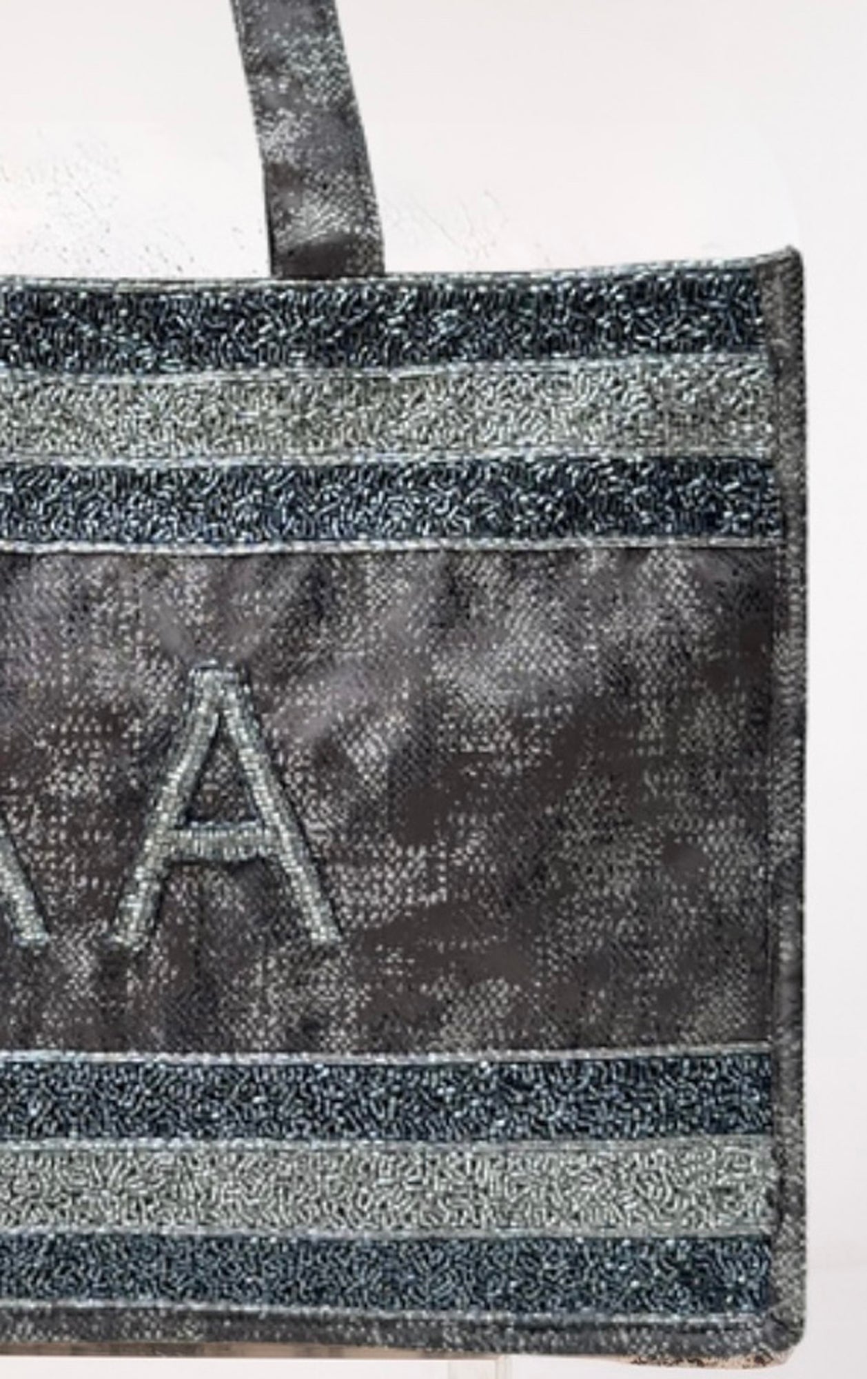 GRAPHITE SILVER TOTE BAG