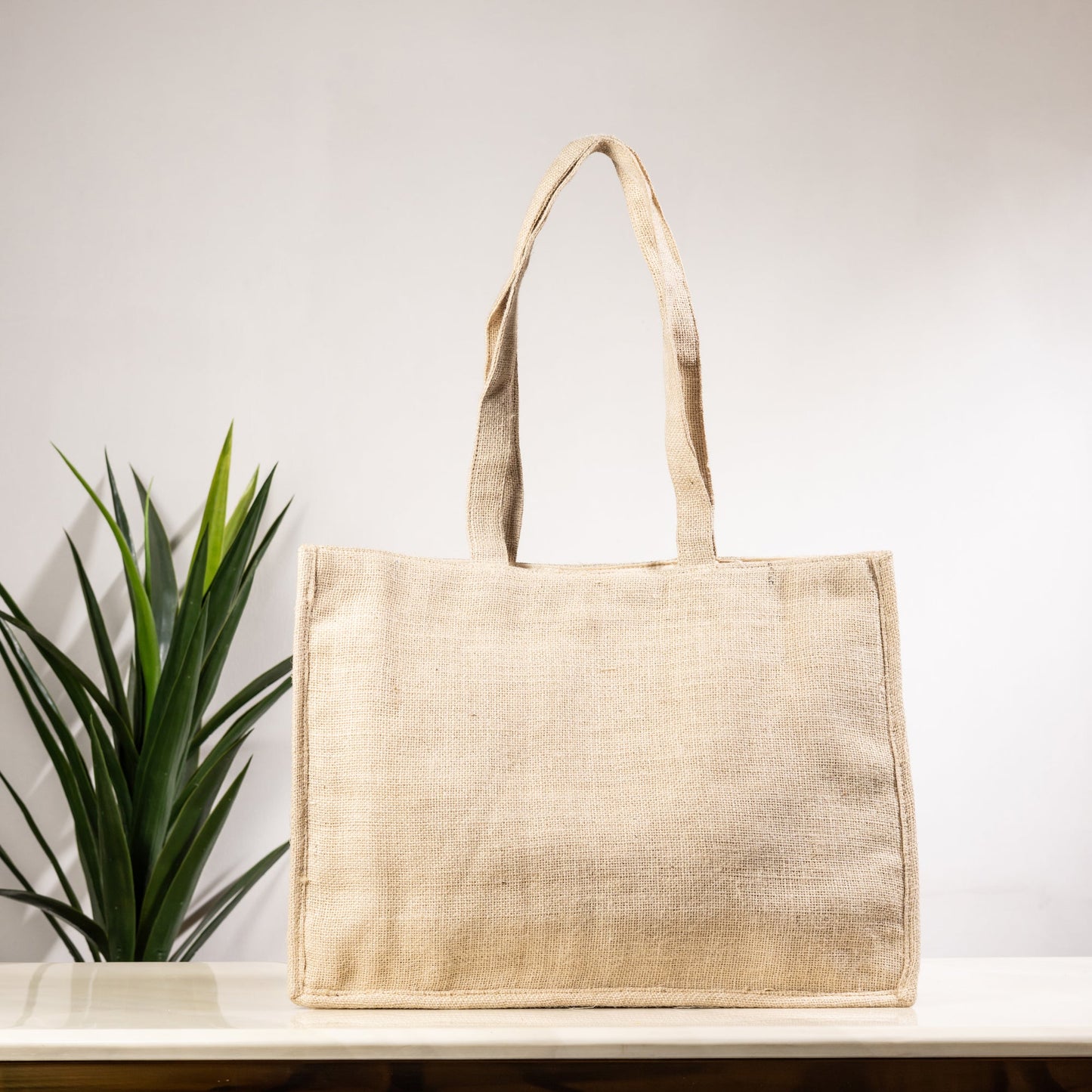 BUTTERFLY FLUTTER TOTE BAG