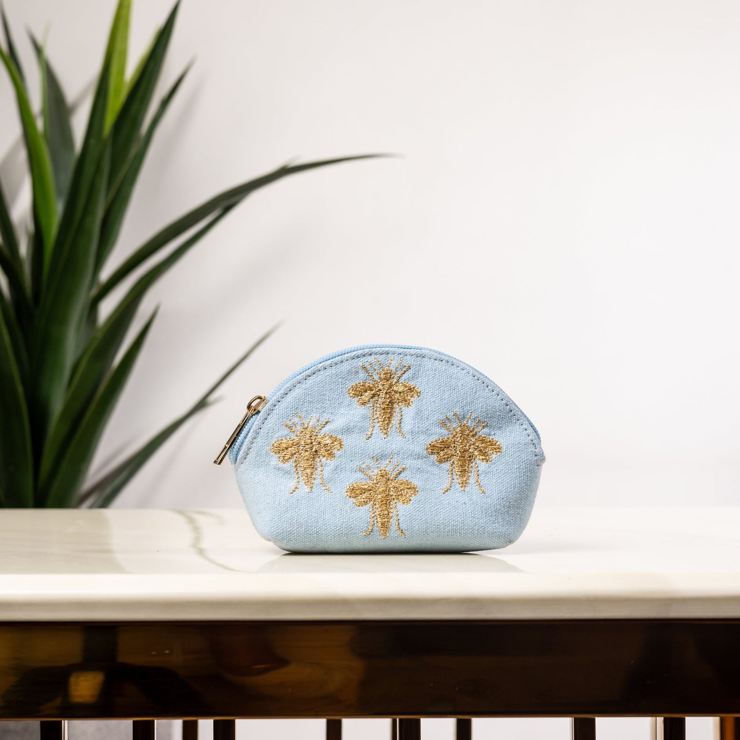 BLUE BEE COIN POUCH