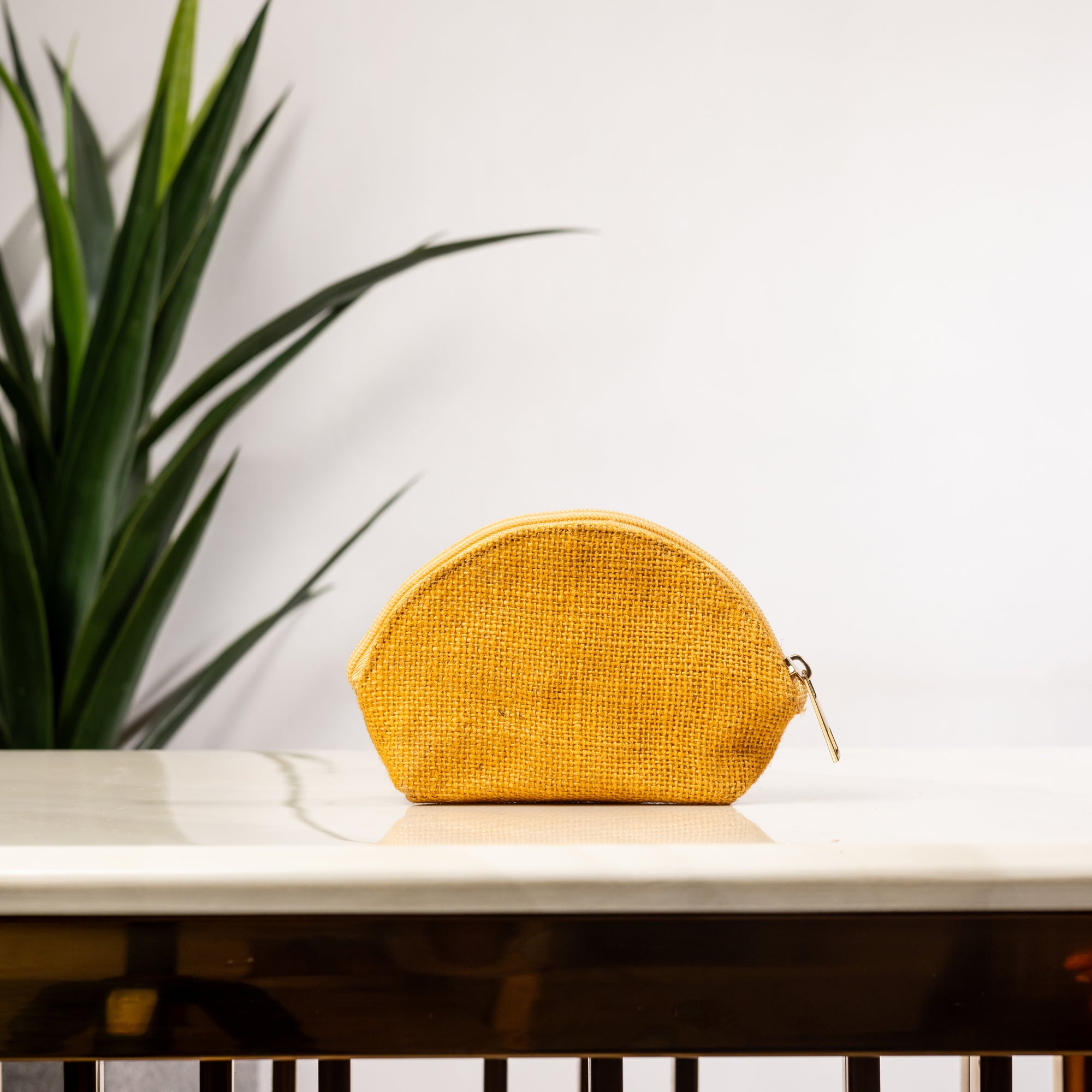 YELLOW BEE COIN POUCH