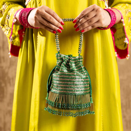 GREEN JHOOMAR