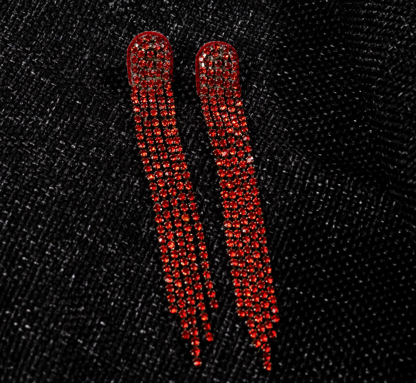 ROSE CHAIN SWING EARRING