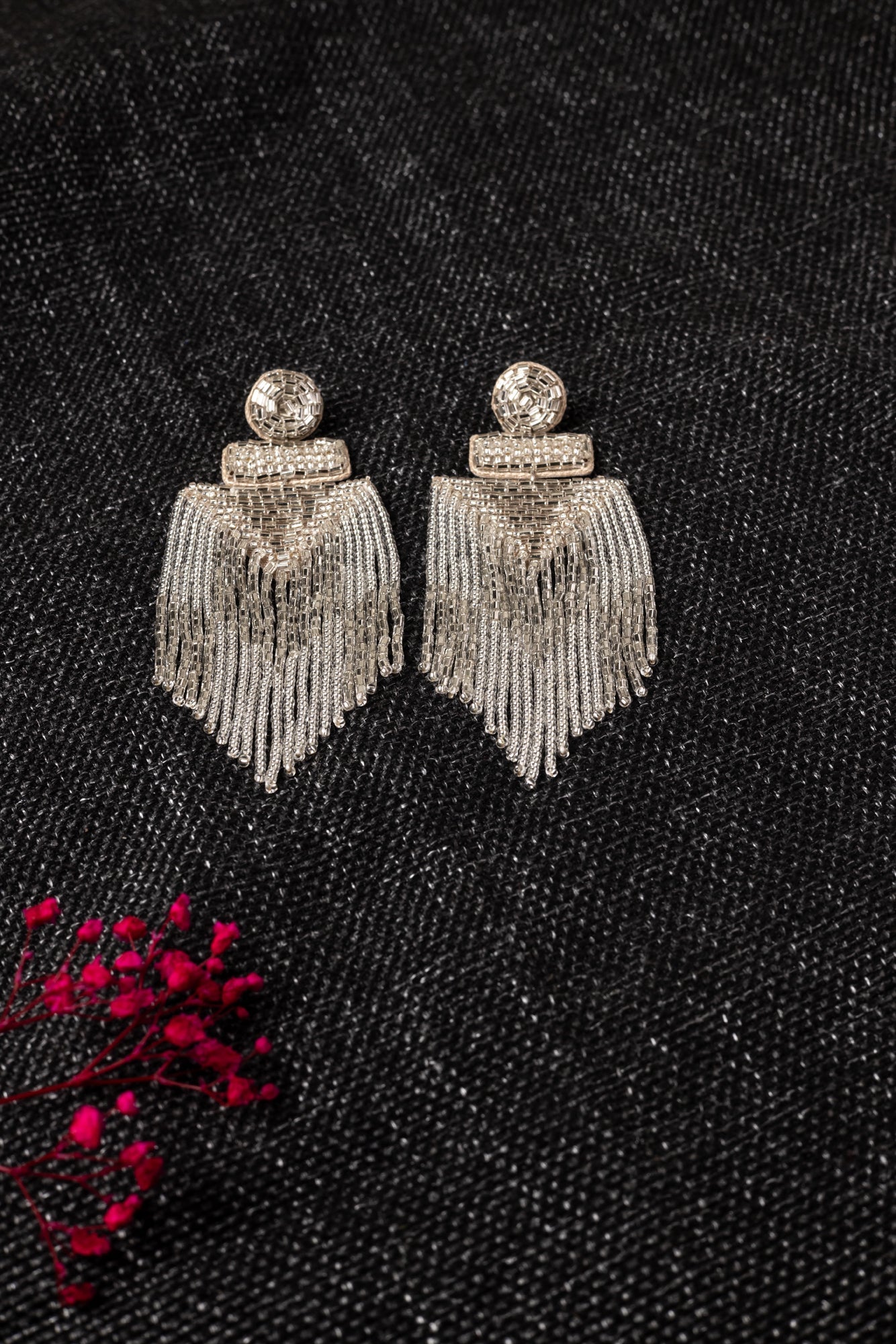 SHIMMER DANGLE EARRING