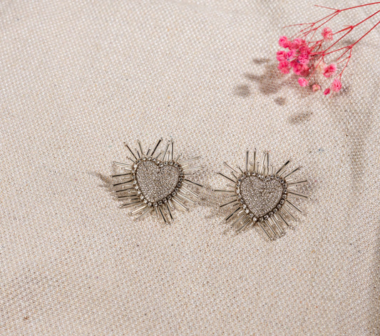 SILVER SPARKLE STUD EARRING